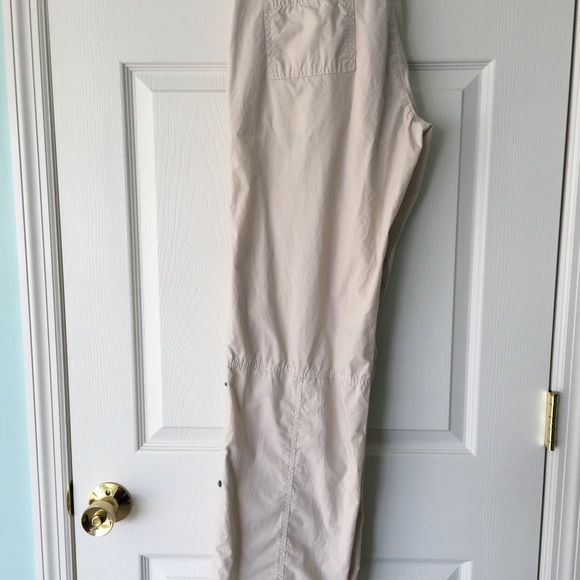 NWOT GAP convertible pant/crop size 10 - Picture 3 of 6